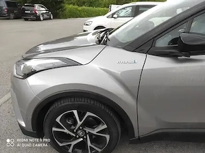 Toyota C-HR 1.8 Benzina-Hybrid - imagine 4