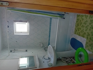 Vând apartament 2 camere in botosani strada Alexandru Donici etajul 3 apartamentul este decomandat   - imagine 3