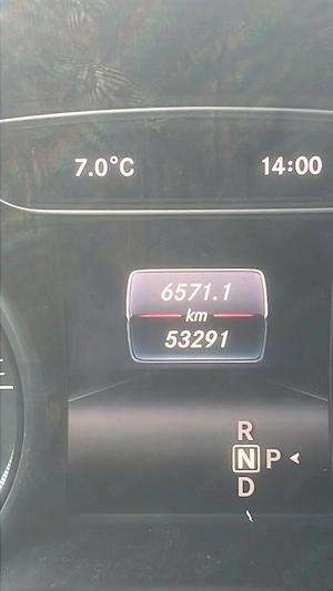 Mercedes-Benz A 180 CDI Prima Înmatriculare-2017 56800 km Putere 120 CP - imagine 7