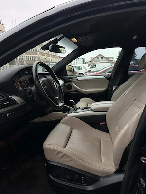 vând BMW X6 Anul 2012