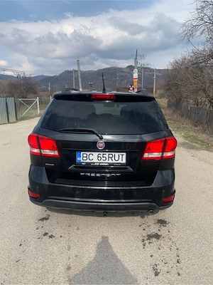 fiat freemont 4x4 2.0 170 cai 7 locuri - imagine 10