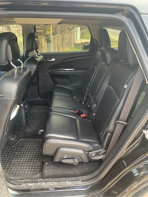 fiat freemont 4x4 2.0 170 cai 7 locuri - imagine 7