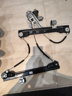 Macara electrica fata-spate Sangyong Rexton 2022-2025 noi originale - imagine 5