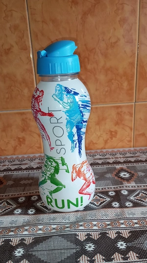 Bidon de apă 700 ml.