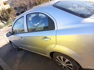 Vând Chevrolet Aveo LT, 2011, 1.4 benzină  - imagine 4