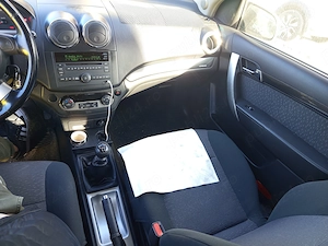 Vând Chevrolet Aveo LT, 2011, 1.4 benzină  - imagine 9