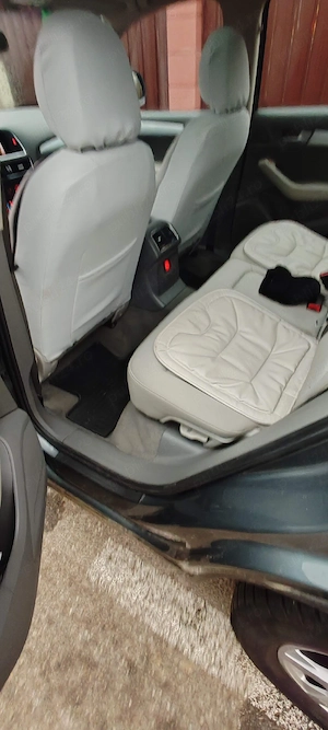 Audi Q5 Quattro  - imagine 9