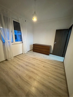 Proprietar, inchiriez apartament 3 camere - imagine 6