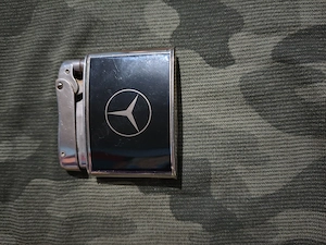 Bricheta de colectie