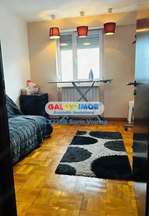 Apartament 3 camere Titan decomandat 6 minute metrou parcare 2 bai