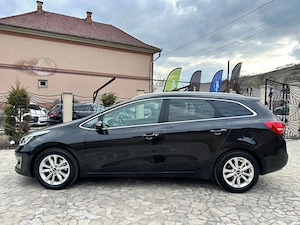 Kia Cee d 149000 km-diesel,euro 6 fără ADBLUE,Navi,camera,xenon - imagine 8