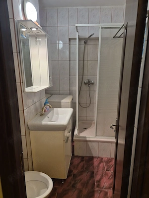 garsoniera titan-metrou 1 minut stradal - imagine 4