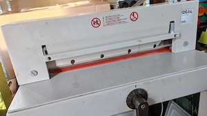 Ghilotina hartie Ideal 3905