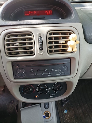 Renault clio - imagine 3