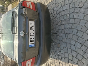 Skoda octavia tour 1 1.6 benzina - imagine 4