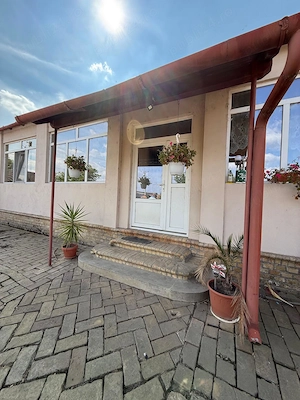Am de vanzare casa renovata,  cu teren 1797 mp, Carpinis, Iecea Mică, proprietar - imagine 2