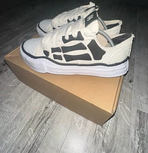 Maison Mihara  YASUHIRO Amiri - imagine 2