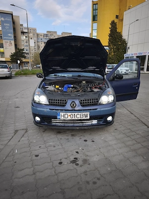 Vand Reno clio 2 2004 consum mic - imagine 3