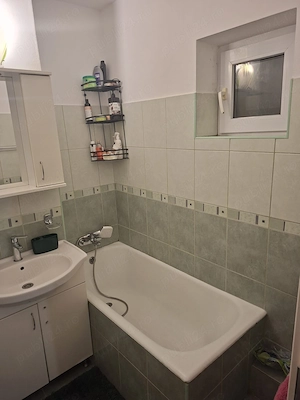 Închiriez apartament decomandat Timișoara   Dâmbovița - imagine 5