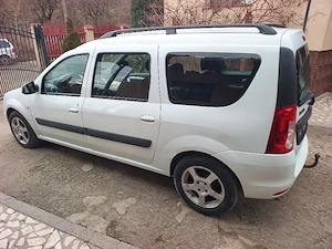 Logan mcv  1.6 benzina  clima - imagine 2