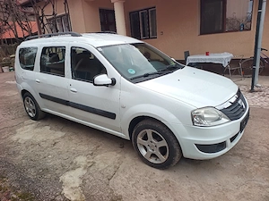 Logan mcv  1.6 benzina  clima - imagine 3