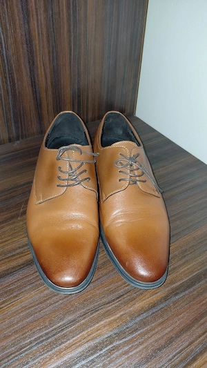 Pantofi barbati marimea 40