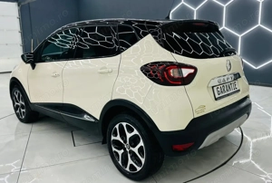 RENAULT CAPTUR - imagine 3