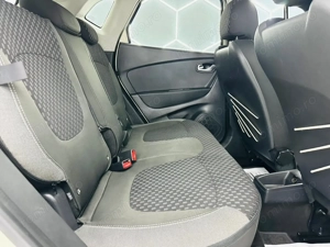 RENAULT CAPTUR - imagine 7