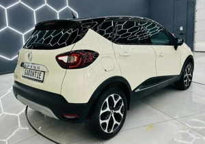 RENAULT CAPTUR - imagine 4