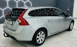 VOLVO V60 - imagine 4