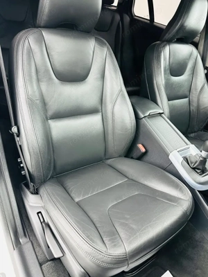 VOLVO V60 - imagine 18