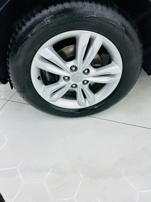 HYUNDAI IX35 - imagine 9