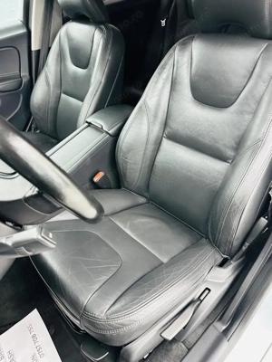 VOLVO V60 - imagine 14