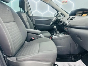RENAULT GRAND SCENIC - imagine 16