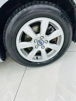 VOLVO V60 - imagine 9