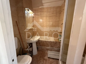 Vindem apartament cu doua camere situat in zona pietei Dacia,din Tudor - imagine 2