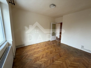 Vindem apartament cu doua camere situat in zona pietei Dacia,din Tudor - imagine 5