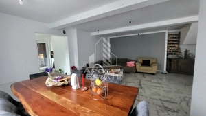 Casa individuala cu teren generos de 898 mp,Sag zona Centrala - imagine 3