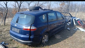 Dezmembrez ford S Max