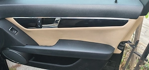 Mercedes-Benz w204 200 cdi blueefficiency  - imagine 6