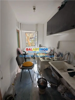 Bdul Lacul Tei, garsoniera 40 mp, decomandat, parter, an 1985 - imagine 2