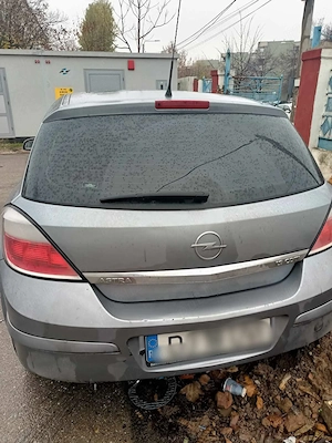 Vând Opel Astra H 1.9 150 de cai 2005 - imagine 2