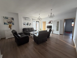 Dumbravita- Kaufland. Mobilat si utilat. Loc de parcare  - imagine 4