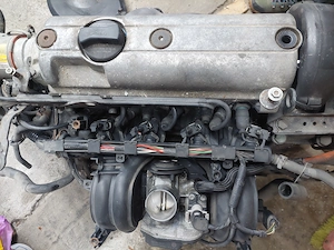 Vând motor Vw polo 1.4 benzina an 2001