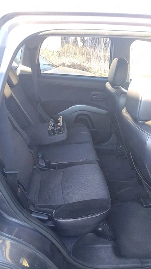 Mitsubishi outlander  - imagine 3