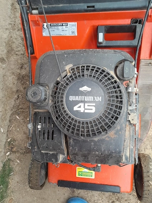 Vand cositoare pe benzina  - imagine 4