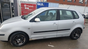 Volkswagen Polo 1.4 Benzina din 2004 - imagine 2