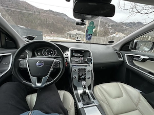 Volvo xc60 - imagine 5