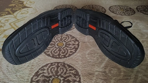 Vând pantofi din piele naturală, mărimea 39 - imagine 4