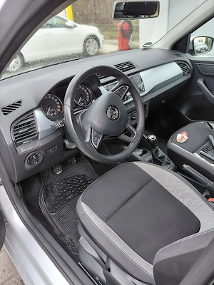 Skoda Fabia  - imagine 4